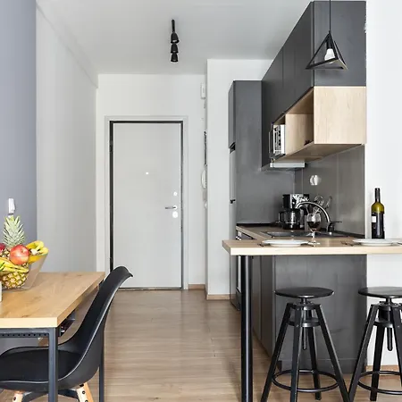 Apartment 2 *